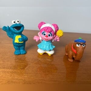 Sesame Street Character Toy Figure Lot Cookie Monster Abby Snuffleupagus